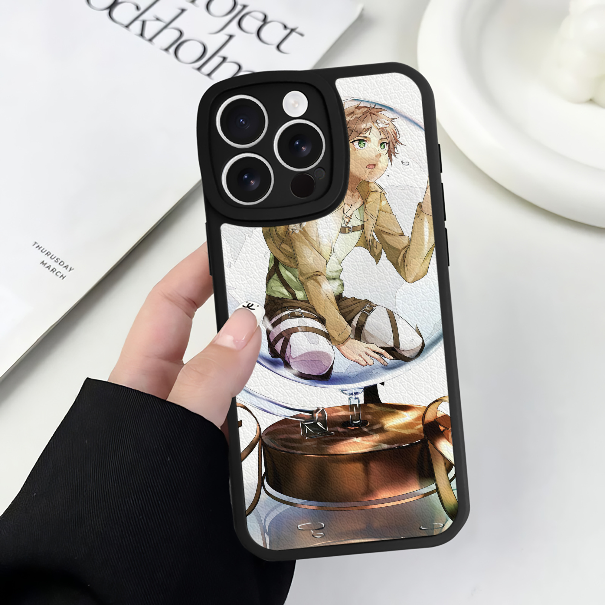（画像用） 進撃の巨人 Attack on Titan 【iPhone 16シリーズ対応】シリコンスマホケース（レザー調） 材質：シリコン